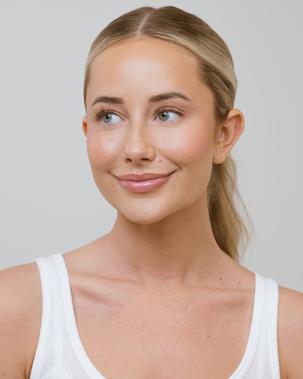 Clique Lashes & Beauty