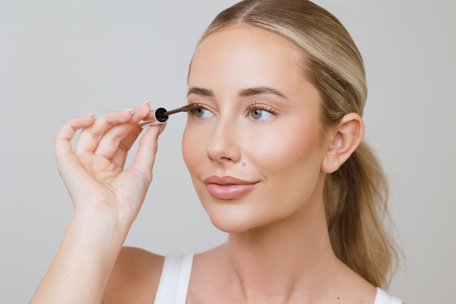 Clique Lashes & Beauty