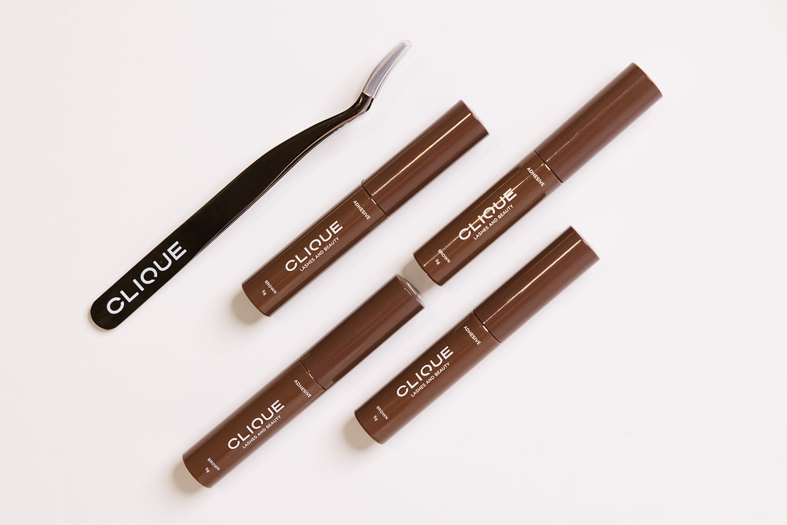 Clique Lashes & Beauty